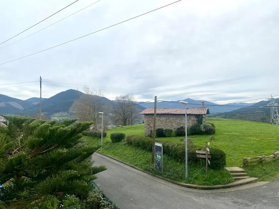 Bilbo Near Atico Rural Con Terraza Apartment Basauri